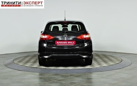 Nissan Tiida, 2015 год, 977 000 рублей, 6 фотография