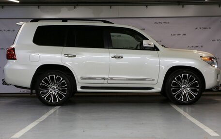 Toyota Land Cruiser 200, 2013 год, 3 900 000 рублей, 7 фотография
