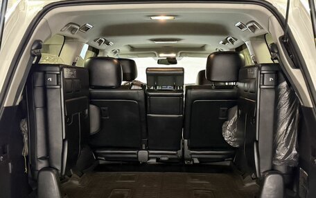 Toyota Land Cruiser 200, 2013 год, 3 900 000 рублей, 36 фотография