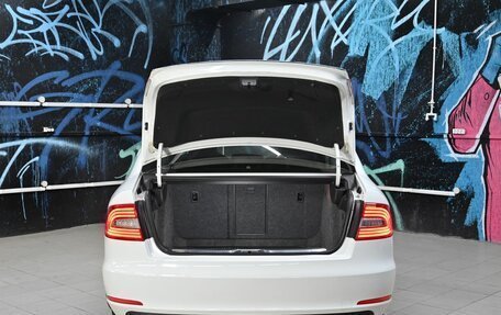 Skoda Superb III рестайлинг, 2014 год, 995 000 рублей, 5 фотография