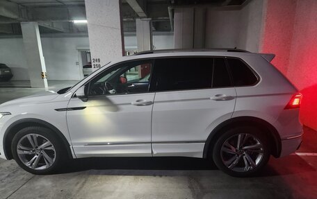 Volkswagen Tiguan II, 2021 год, 3 500 000 рублей, 2 фотография