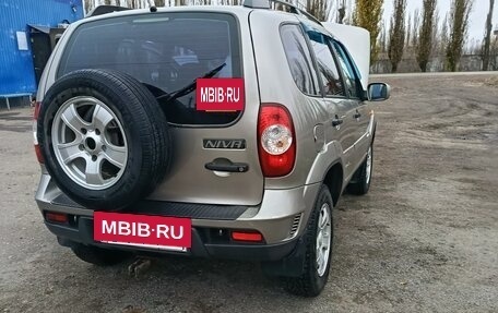 Chevrolet Niva I рестайлинг, 2011 год, 570 000 рублей, 9 фотография