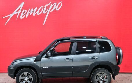 Chevrolet Niva I рестайлинг, 2018 год, 649 000 рублей, 2 фотография