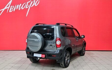 Chevrolet Niva I рестайлинг, 2018 год, 649 000 рублей, 5 фотография