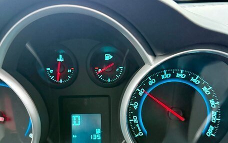 Chevrolet Cruze II, 2013 год, 980 000 рублей, 7 фотография