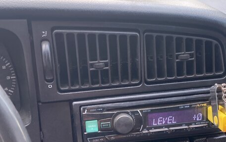 Volkswagen Passat B3, 1992 год, 300 000 рублей, 10 фотография