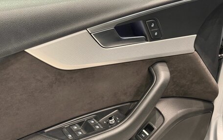 Audi A4, 2017 год, 2 200 000 рублей, 7 фотография