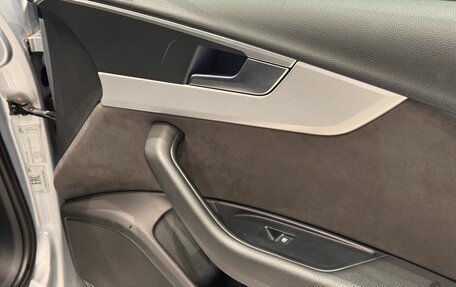 Audi A4, 2017 год, 2 200 000 рублей, 30 фотография