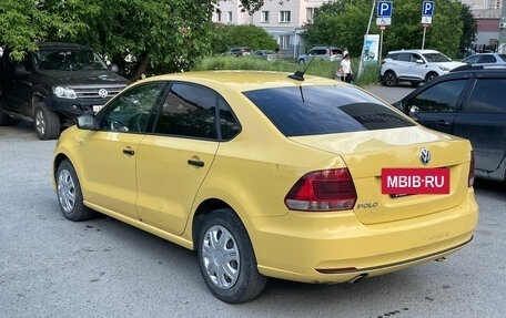 Volkswagen Polo VI (EU Market), 2019 год, 650 000 рублей, 4 фотография