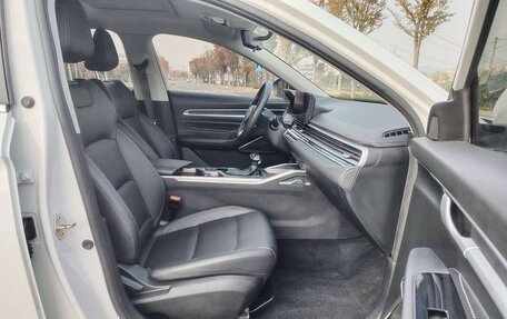 Geely Emgrand, 2022 год, 1 245 000 рублей, 11 фотография