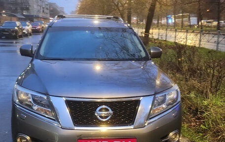 Nissan Pathfinder, 2016 год, 2 000 000 рублей, 1 фотография
