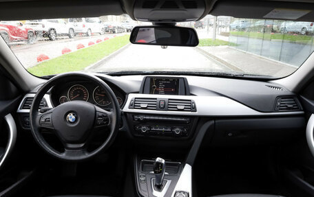 BMW 3 серия, 2012 год, 1 399 000 рублей, 10 фотография