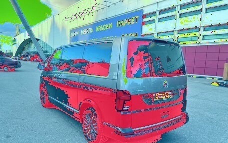 Volkswagen Multivan T6 рестайлинг, 2020 год, 7 500 000 рублей, 4 фотография