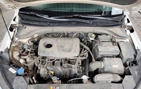 Hyundai Elantra VI рестайлинг, 2019 год, 1 350 000 рублей, 5 фотография