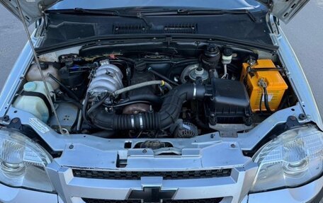 Chevrolet Niva I рестайлинг, 2010 год, 580 000 рублей, 8 фотография