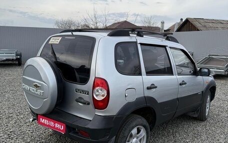Chevrolet Niva I рестайлинг, 2010 год, 580 000 рублей, 5 фотография