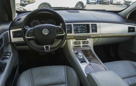 Jaguar XF I рестайлинг, 2013 год, 1 584 000 рублей, 6 фотография