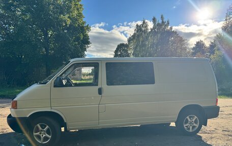 Volkswagen Transporter T4, 1997 год, 740 000 рублей, 1 фотография