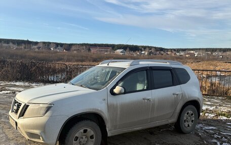 Nissan Terrano III, 2015 год, 1 350 000 рублей, 2 фотография