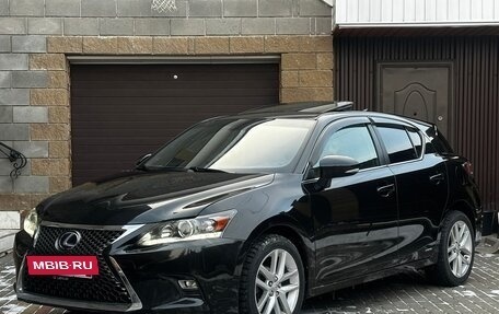 Lexus CT I рестайлинг, 2016 год, 1 820 000 рублей, 2 фотография