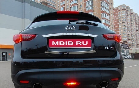 Infiniti FX II, 2012 год, 2 330 000 рублей, 4 фотография