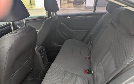 Volkswagen Jetta VI, 2013 год, 1 250 000 рублей, 9 фотография