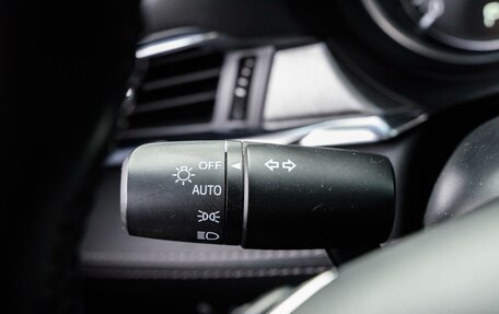 Mazda 6, 2021 год, 2 835 000 рублей, 28 фотография