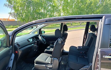 Toyota ISis I, 2014 год, 1 450 000 рублей, 21 фотография