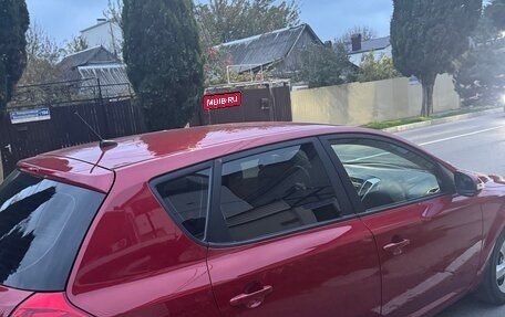 KIA cee'd I рестайлинг, 2010 год, 999 999 рублей, 4 фотография