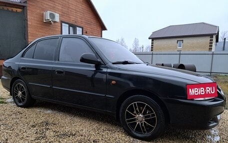 Hyundai Accent II, 2005 год, 350 000 рублей, 2 фотография