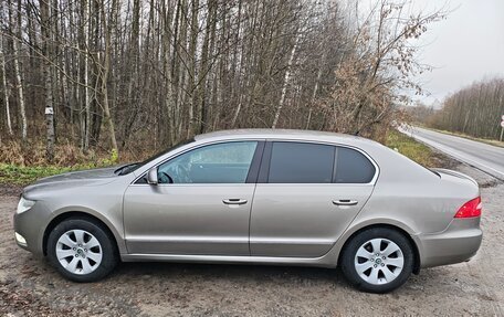 Skoda Superb III рестайлинг, 2009 год, 950 000 рублей, 3 фотография