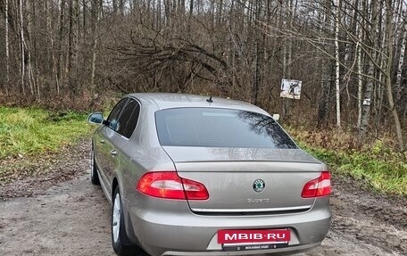 Skoda Superb III рестайлинг, 2009 год, 950 000 рублей, 4 фотография