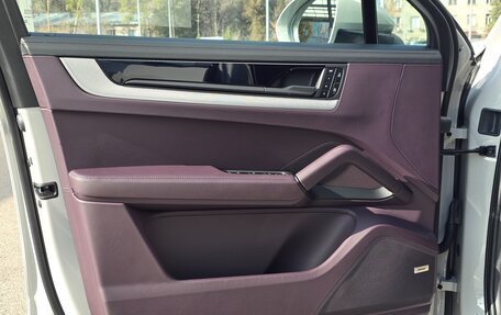 Porsche Cayenne III, 2025 год, 17 990 000 рублей, 7 фотография