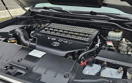 Toyota Land Cruiser 200, 2008 год, 2 640 000 рублей, 9 фотография