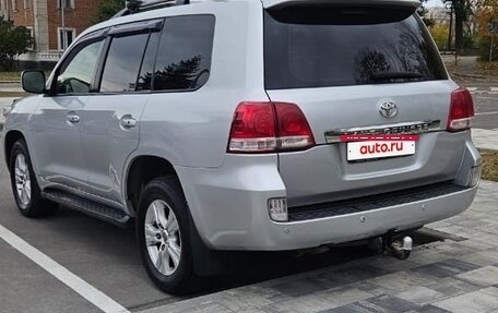 Toyota Land Cruiser 200, 2008 год, 2 640 000 рублей, 3 фотография