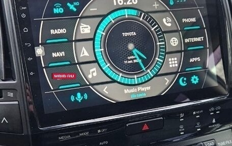 Toyota Land Cruiser 200, 2008 год, 2 640 000 рублей, 10 фотография