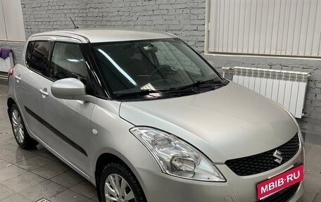Suzuki Swift IV, 2011 год, 800 000 рублей, 1 фотография