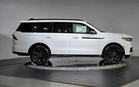 Lincoln Navigator, 2025 год, 12 800 000 рублей, 8 фотография