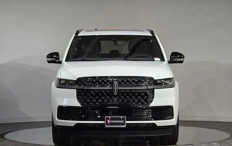 Lincoln Navigator, 2025 год, 12 800 000 рублей, 2 фотография