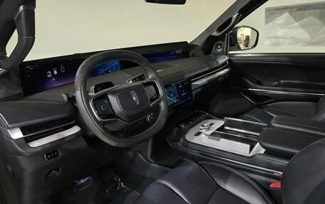 Lincoln Navigator, 2025 год, 12 800 000 рублей, 15 фотография