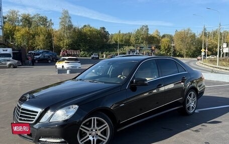 Mercedes-Benz E-Класс, 2010 год, 1 990 000 рублей, 3 фотография