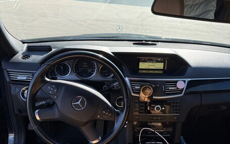 Mercedes-Benz E-Класс, 2010 год, 1 990 000 рублей, 17 фотография