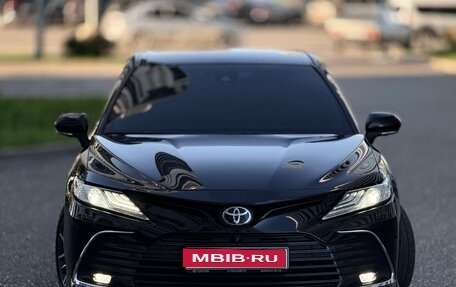 Toyota Camry, 2021 год, 4 199 999 рублей, 1 фотография