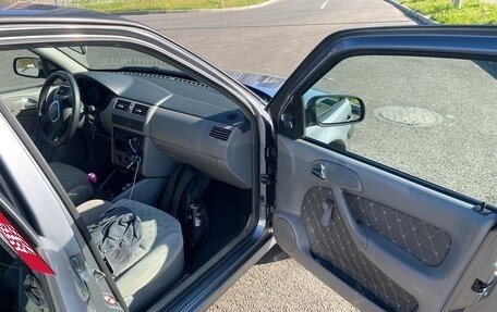 Volkswagen Pointer, 2005 год, 299 000 рублей, 11 фотография