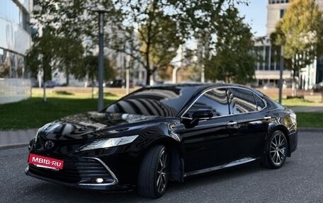 Toyota Camry, 2021 год, 4 199 999 рублей, 2 фотография