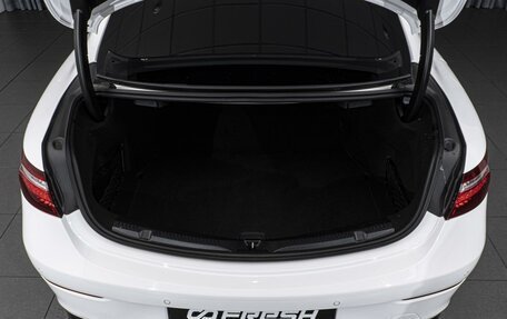 Mercedes-Benz E-Класс, 2019 год, 3 810 000 рублей, 24 фотография