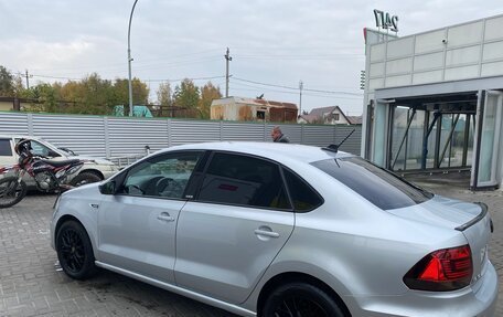 Volkswagen Polo VI (EU Market), 2017 год, 1 100 000 рублей, 1 фотография