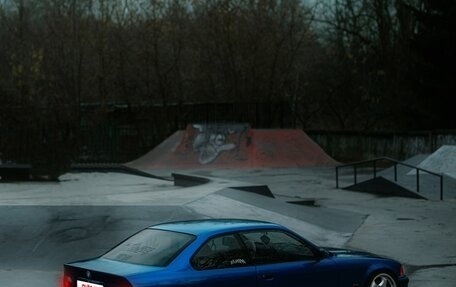 BMW 3 серия, 1994 год, 750 000 рублей, 6 фотография