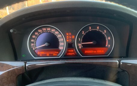 BMW 7 серия, 2005 год, 1 600 000 рублей, 22 фотография