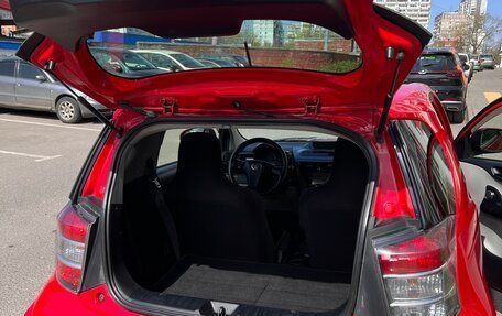 Toyota iQ, 2010 год, 700 000 рублей, 2 фотография